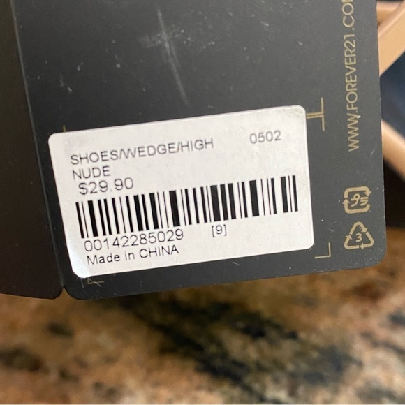 NEW Forever 21 Ankle Strap Wedge Heels in Blush Tan - Picture 7 of 7